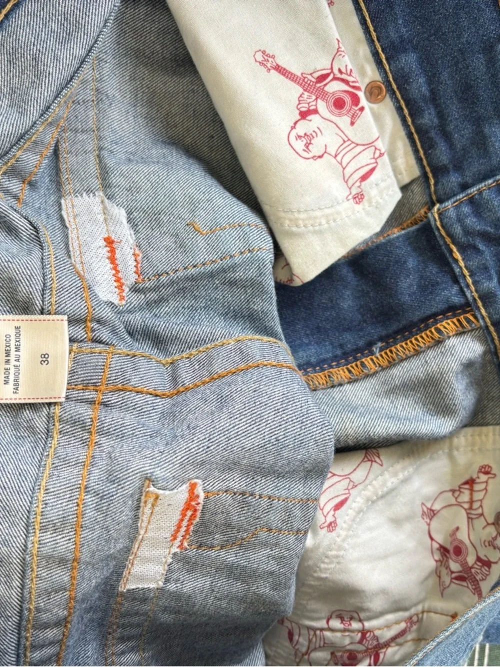 True Religion Men’s Light Blue Straight Jeans